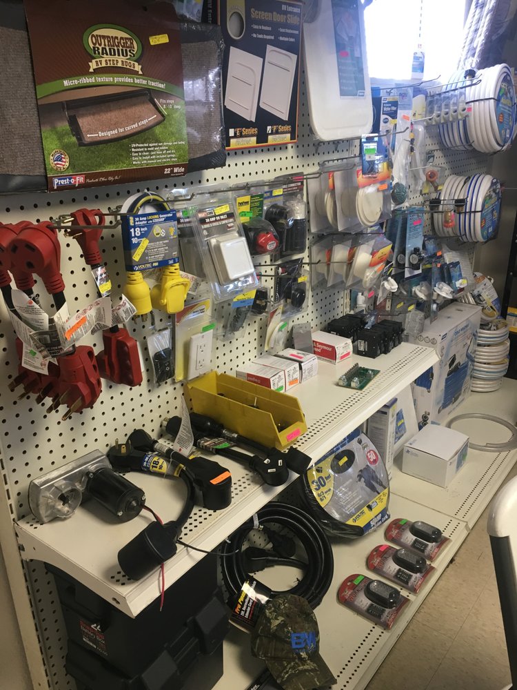 CALVIN COUNTRY RV Updated September 2024 13 Photos 42706 Hwy 66 W