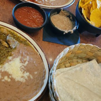 Lindo Michoacan - Lunch meal - Mexican Near Me - Henderson, Nevada Lindo Michoacan - Lunch meal - Mexican Near Me - Henderson, Nevada