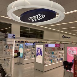 Walgreens - Really well lit beauty department
