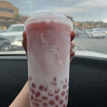 Boba Oppa - Strawberry boba milk - Bubble Tea Near Me - Santa Clarita, California Boba Oppa - Strawberry boba milk - Bubble Tea Near Me - Santa Clarita, California