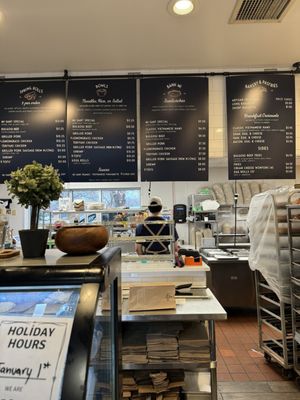 Mi-Sant Kitchen & Bakery by null