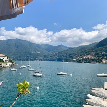 La Baia di Moltrasio - The stunning view from our table. - Lumbard Near Me - Moltrasio, Colorado