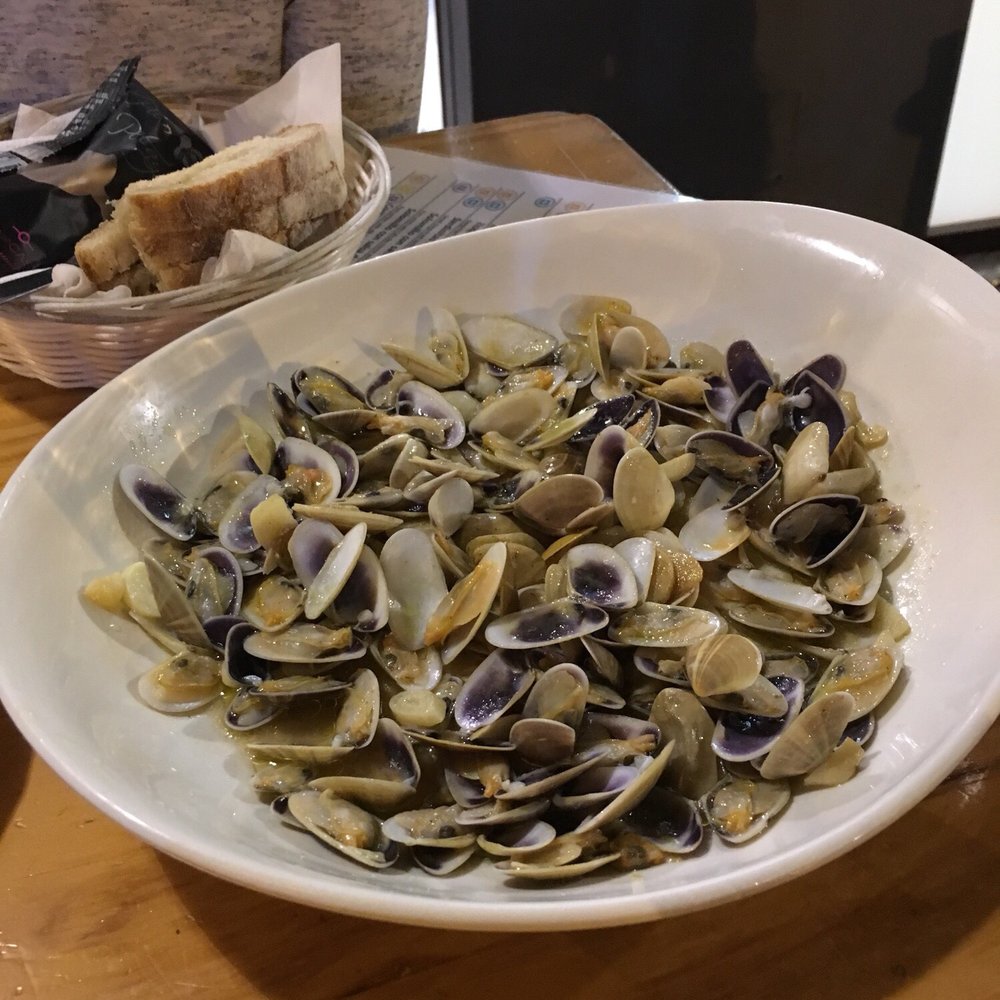 Eslava - Wedge Clams - Tapas Bars Near Me - Seville, SE Eslava - Wedge Clams - Tapas Bars Near Me - Seville, SE