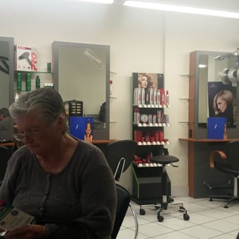 Diloy's - Hair Salons Near Me - Toulouse, 31