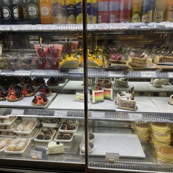 Paris Baguette - Inside display case - Bakeries Near Me - New York, New York Paris Baguette - Inside display case - Bakeries Near Me - New York, New York