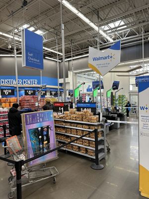 Walmart Supercenter by null