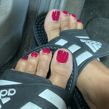Creative Nails & Spa - Uneven big toe nail. - Nail Salons Near Me - Chesterfield, Virginia
