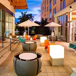 Aloft by Marriott Philadelphia Airport