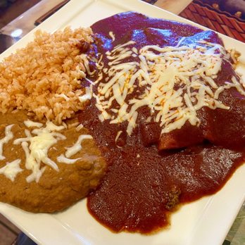 Taquiza Limon - Enchilada plate (ordered one extra) - Mexican Near Me - Brentwood, California Taquiza Limon - Enchilada plate (ordered one extra) - Mexican Near Me - Brentwood, California