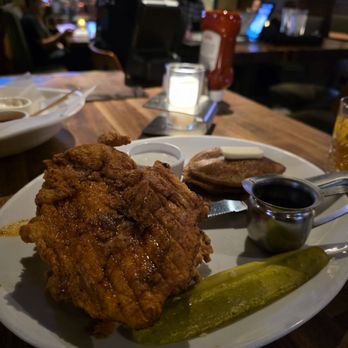 Yard House - Nashville Hot Chicken with Sweet Potatoe Pancakes - New American Near Me - Las Vegas, Nevada