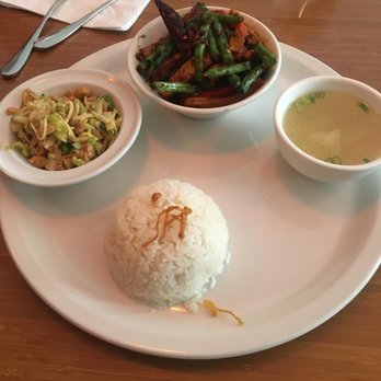 Royal Rangoon - Spicy Tofu Dish Lunch Special - Asian Fusion Near Me - Berkeley, California