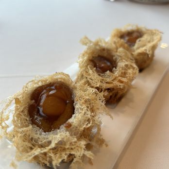 龍景軒 - Baked whole abalone puff with diced chicken - Cantonese Near Me - Hong Kong, HK