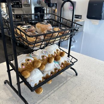 Cinnaholic - Bakeries Near Me - Myrtle Beach, South Carolina