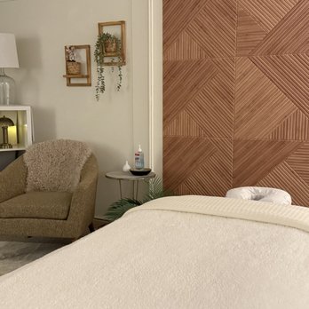 Flourish Bodywork - Excellent care for your health & wellness. - Day Spas Near Me - San Diego, California Flourish Bodywork - Excellent care for your health & wellness. - Day Spas Near Me - San Diego, California