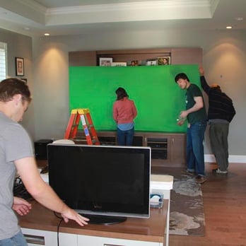 12 Point Productions - Setting up green screen shot. - Videographers Near Me - Burlingame, California 12 Point Productions - Setting up green screen shot. - Videographers Near Me - Burlingame, California
