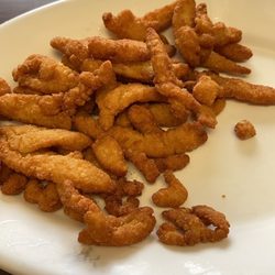 KC’s Country Store - Clam strips