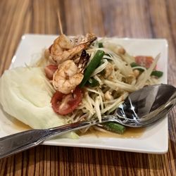 Siam Bistro - Papaya salad