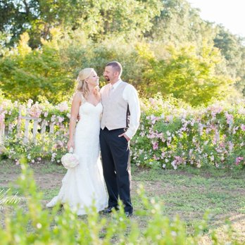 Bella Rosa Farm - Venues & Event Spaces Near Me - Durham, California