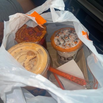 It's Boba Time - Moreno Valley - Cookies n cream shake but where's the whipped cream and a Thai tea boba. The hibiscus tea wasn't even full - Bubble Tea Near Me - Moreno Valley, California It's Boba Time - Moreno Valley - Cookies n cream shake but where's the whipped cream and a Thai tea boba. The hibiscus tea wasn't even full - Bubble Tea Near Me - Moreno Valley, California
