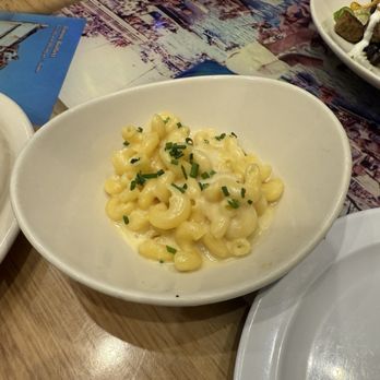 Margaritaville - Atlanta - Mac & Cheese - Tiki Bars Near Me - Atlanta, Georgia
