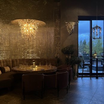 Wolf by Vanderpump at Caesars Republic Lake Tahoe - American Near Me - Stateline, Nevada