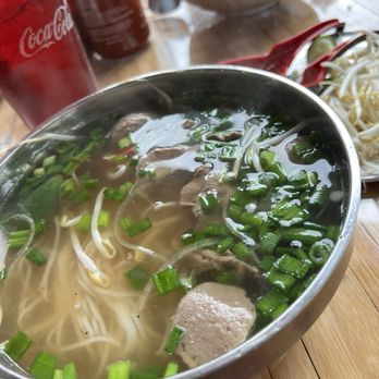 Pho Lucky - Detroit - P4 Tai Chin with Rare Beef and Meatballs - Vietnamese Near Me - Detroit, Michigan Pho Lucky - Detroit - P4 Tai Chin with Rare Beef and Meatballs - Vietnamese Near Me - Detroit, Michigan
