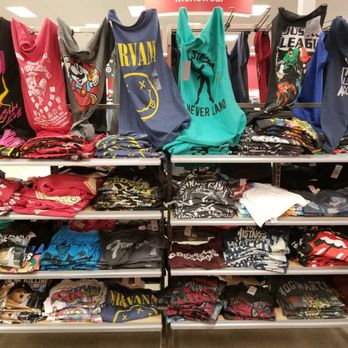 Target - Department Stores Near Me - Niles, Illinois
