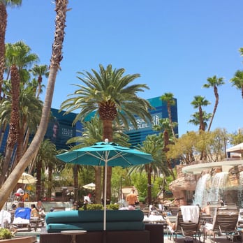 MGM Grand Pool Complex - Swimming Pools Near Me - Las Vegas, Nevada