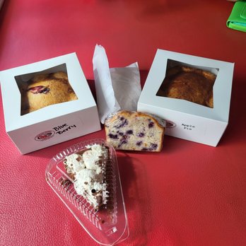 Colorado Cherry Company - Blueberry, apple, and cherry pie. - Specialty Food Near Me - Lyons, Colorado