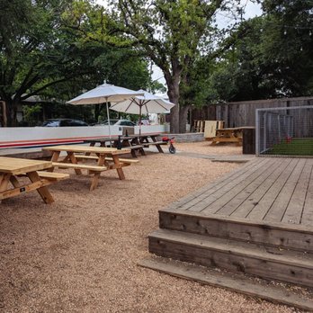 Zeds Real Fruit Ice Cream - Outdoor Seating - Ice Cream & Frozen Yogurt Near Me - Austin, Texas Zeds Real Fruit Ice Cream - Outdoor Seating - Ice Cream & Frozen Yogurt Near Me - Austin, Texas