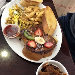 BEBO’S CAFÉ - Updated July 2025 - 1146 Photos & 891 Reviews - Calle ...