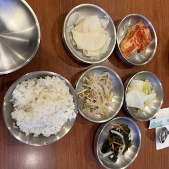 Yu Chun Korean Restaurant - Korean Near Me - Honolulu, Hawaii Yu Chun Korean Restaurant - Korean Near Me - Honolulu, Hawaii