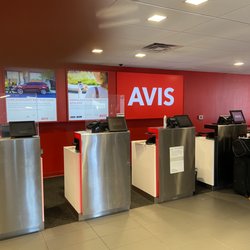 Avis - Over one hour wait to get a car