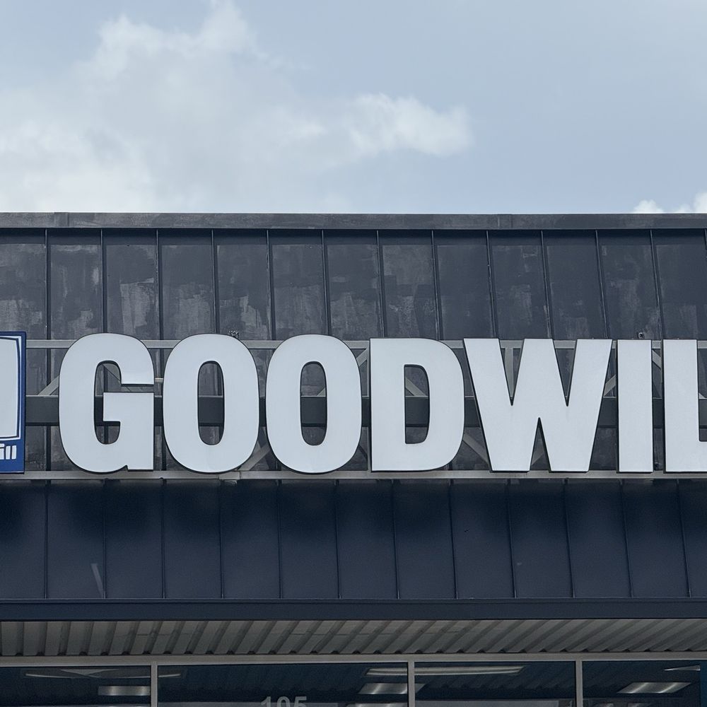 Goodwill Central Texas - Balcones - Thrift Stores Near Me - Austin, Texas Goodwill Central Texas - Balcones - Thrift Stores Near Me - Austin, Texas