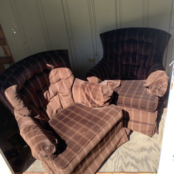 AMC Hauling - Old furniture removed - Junk Removal & Hauling Near Me