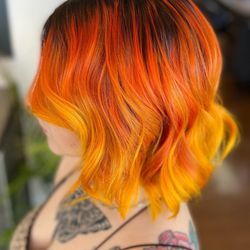 Carol Cole Salon