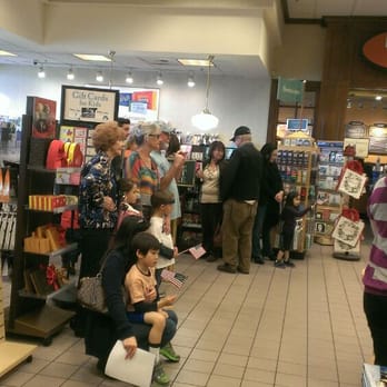 Barnes & Noble - Audience - Bookstores Near Me - Henderson, Nevada