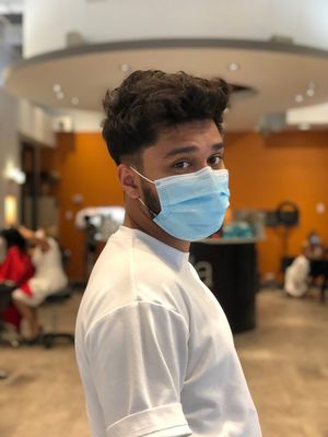 Lovella Salon by null