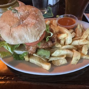 Celtic Ray Irish Pub - Chicken Sandwich - Irish Near Me - Punta Gorda, Florida Celtic Ray Irish Pub - Chicken Sandwich - Irish Near Me - Punta Gorda, Florida