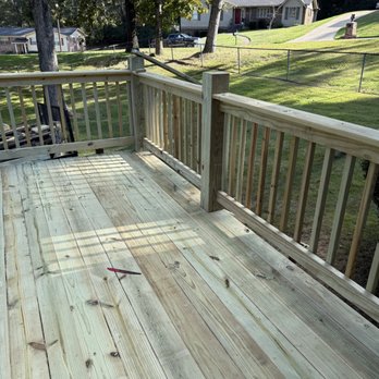 Integrity Home Builders - Beautiful newly renovated 12x14 deck. - General Contractors Near Me Integrity Home Builders - Beautiful newly renovated 12x14 deck. - General Contractors Near Me