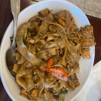 Thaibodia Bistro - - 52 - PAD SEE-EW - Thai Near Me - San Jose, California Thaibodia Bistro - - 52 - PAD SEE-EW - Thai Near Me - San Jose, California