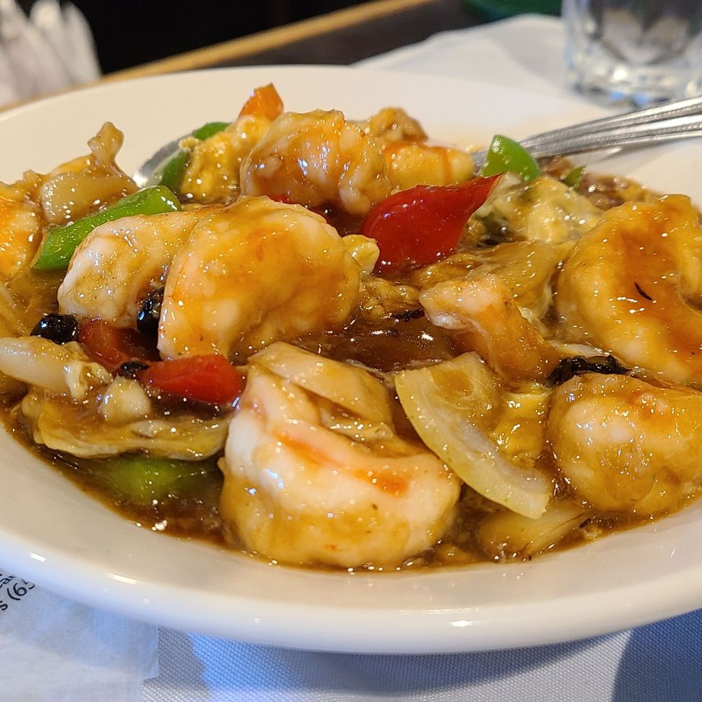 Chef Chu's - Prawns with lobster sauce - Chinese Near Me - Los Altos, California Chef Chu's - Prawns with lobster sauce - Chinese Near Me - Los Altos, California