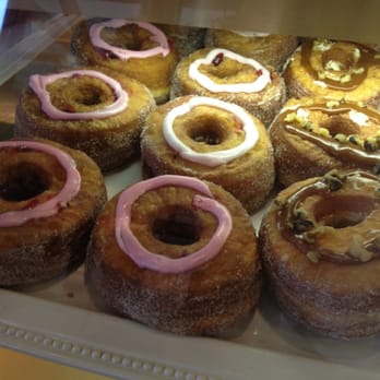 Chicago Pastry - Dossants - Bakeries Near Me - Bloomingdale, Illinois