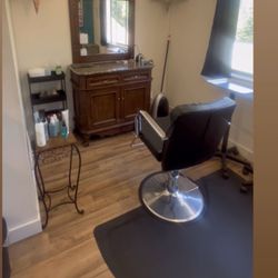 Shanti Salon