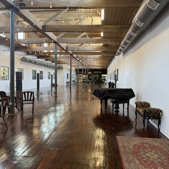 White Box Roastery - Community seating in the building - Coffee & Tea Near Me - McKinney, Texas