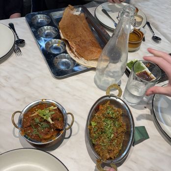 Taj Mahal - 12. Baingan Bharta 4. Masala Dosa Vindaloo - Indian Near Me - Bridgeville, Pennsylvania