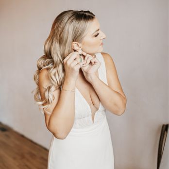 Maggie J Makeup - Makeup Artists Near Me
