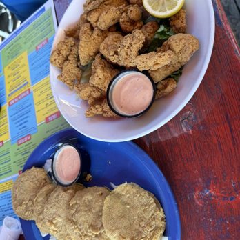 Shaggy's Biloxi Beach - Fried green tomatoes and gator bites - Bars Near Me - Biloxi, Mississippi Shaggy's Biloxi Beach - Fried green tomatoes and gator bites - Bars Near Me - Biloxi, Mississippi