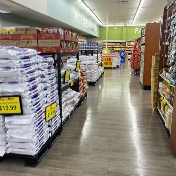 Rowe's Supermarket - Grocery Near Me - Orange Park, Florida Rowe's Supermarket - Grocery Near Me - Orange Park, Florida