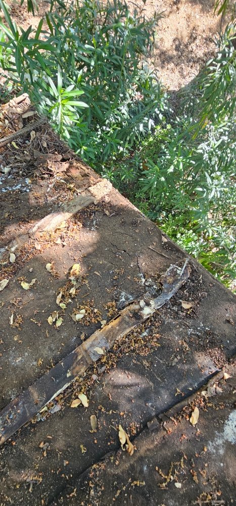 Slide of J&V Roofing Service